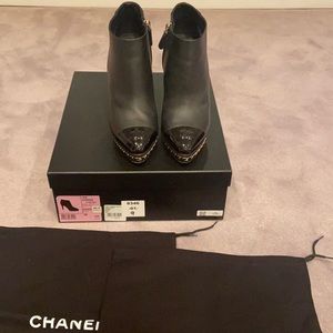 Authentic Chanel black short boots shoes heels 39